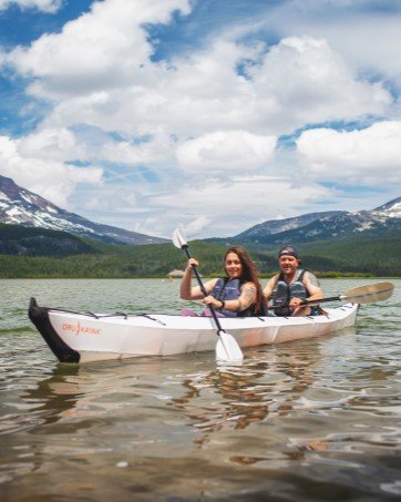 Oru Kayak Beach | Stable. Durable. Light - Lake/River Kayaks - Beginner. Intermediate - for Day Trips. Picnics. and Casual Fun with Family and Friends - Size (Unfolded): 12'1 x 29. 25 Lbs